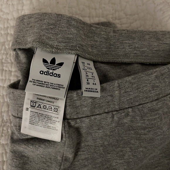 Adidas leggings - Picture 2 of 3